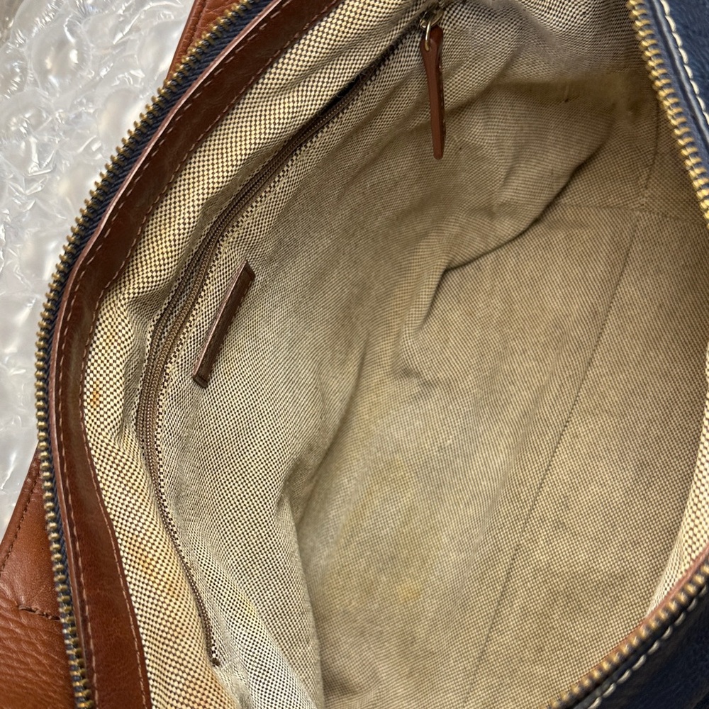 Dooney & Bourke Navy Pebble Leather Shoulder Bag with Brown Trim and Pouch - Picture 9 of 13